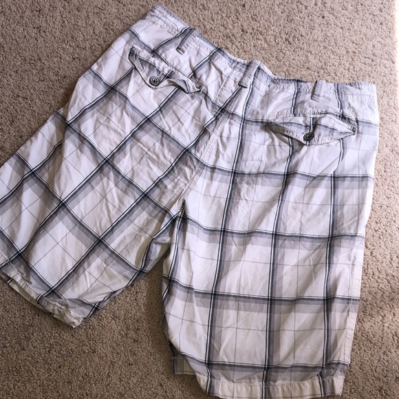 12 Men’s Express Shorts white gray 34 - Picture 2 of 4